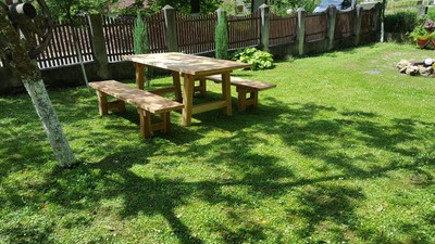 Casa Padrino Gartenmöbel Set Rustikal mit A-Gestell - Tisch + 2 Garten Bänke (Länge: 200 cm) - Eiche Massivholz
