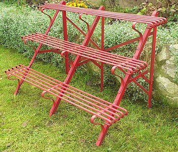 Casa Padrino Blumenständer aus Schmiedeeisen mit 3 Etagen - verschiedene Farben -  120 cm x 45 cm x H70 cm - Luxus Gartenmöbel