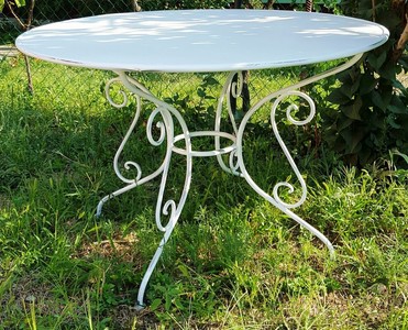 Casa Padrino Wrought iron garden table - various colors - Ø115 cm x 75 cm - luxury garden furniture Casa Padrino Wrought iron garden table - various colors - Ø115 cm x 75 cm - luxury garden furniture