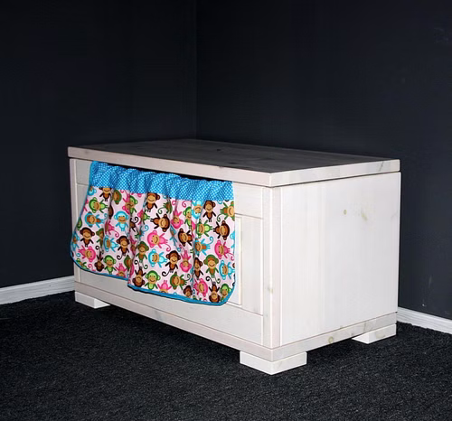 Truhe 84x45x43cm GULDBORG Kiefer massiv weiß lasiert