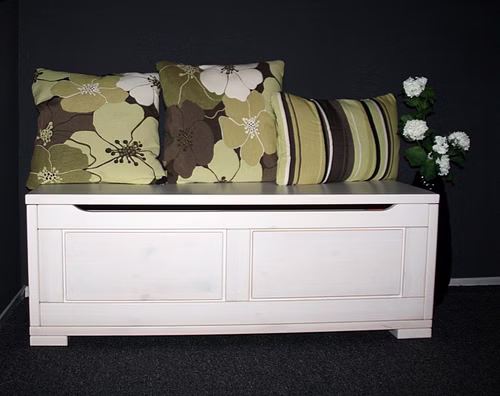 Holztruhe Breit 120x45x43cm GULDBORG Kiefer massiv weiß lasiert Casademobila Goslar Holztruhe Breit 120x45x43cm GULDBORG Kiefer massiv weiß lasiert Casademobila Goslar