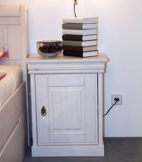 Landhausstil Nachttisch Kiefer massiv weiß casademobila Goslar Landhausstil Nachttisch Kiefer massiv weiß casademobila Goslar