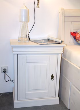 Schlafzimmer 4teilig NEAPEL Kiefer massiv weiß gewachst von Casademobila Goslar Schlafzimmer 4teilig NEAPEL Kiefer massiv weiß gewachst von Casademobila Goslar