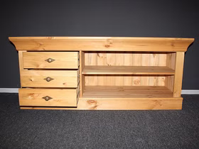 Massivholz Phonoschrank mit schubladen 143x59x45cm BERGEN Kiefernholz massiv gelaugt geölt Casademobila Goslar Massivholz Phonoschrank mit schubladen 143x59x45cm BERGEN Kiefernholz massiv gelaugt geölt Casademobila Goslar
