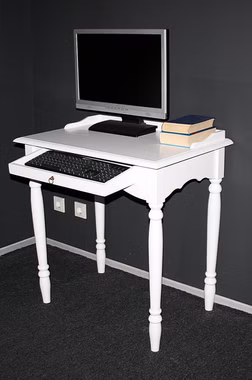 Massivholz Schreibtisch mit tastaturauszug und gedrechselte beine 78x82x52cm VARESE Pappel massiv weiß lackiert casa de mobila Goslar Massivholz Schreibtisch mit tastaturauszug und gedrechselte beine 78x82x52cm VARESE Pappel massiv weiß lackiert casa de mobila Goslar