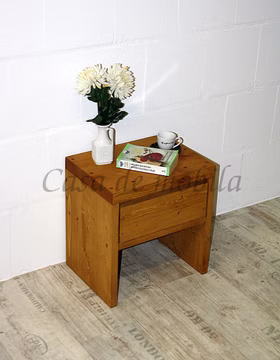 Nachtkommode Taiga 40cm Nordisches Massivholz antik gewachst