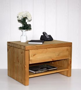Nachtkommode-Kiefer-geoelt.jpg Massivholz Nachtkommode mit Schublade und ablage Easy Sleep 59x45x42cm Kiefer massiv gelaugt geölt Casa de mobila Goslar Tjørnbo möbel