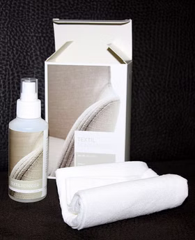 Textil-Reinigungsset mit Reinigungsspray und Tüchern