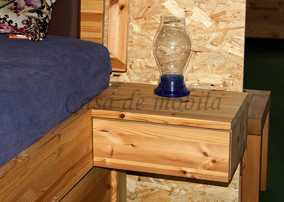 Nachtkonsole B 45x19x35cm GLORIA Astkiefer massiv gelaugt geölt Nachtkonsole B 45x19x35cm GLORIA Astkiefer massiv gelaugt geölt