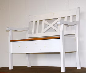 Truhenbank 105x93x46cm mit Armlehne Kiefer massiv 2farbig weiß lasiert / gelaugt geölt Truhenbank 105x93x46cm mit Armlehne Kiefer massiv 2farbig weiß lasiert / gelaugt geölt