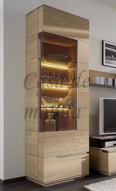 Vitrine 60x206x42cm ACERRO rustikale Asteiche massiv natur geölt Vitrine 60x206x42cm ACERRO rustikale Asteiche massiv natur geölt