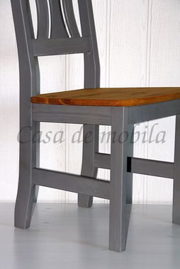 Stuhl KRISTEL Kiefer massiv 2farbig grau / gelaugt geölt von Casademobila Goslar Stuhl KRISTEL Kiefer massiv 2farbig grau / gelaugt geölt von Casademobila Goslar