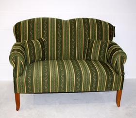 leer tischsofa gruen gestreift kuechensofa Casademobila Goslar leer tischsofa gruen gestreift kuechensofa Casademobila Goslar