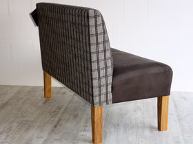 Ostfriesensofa bank gepolstert mit lehne Cadiz karierte rueckenlehne und holzfueßen Ostfriesensofa bank gepolstert mit lehne Cadiz karierte rueckenlehne und holzfueßen