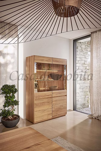 Vitrine 120x191x42cm NYON Rotkernbuche natur geölt Vitrine gerundete Form Vitrine 120x191x42cm NYON Rotkernbuche natur geölt Vitrine gerundete Form
