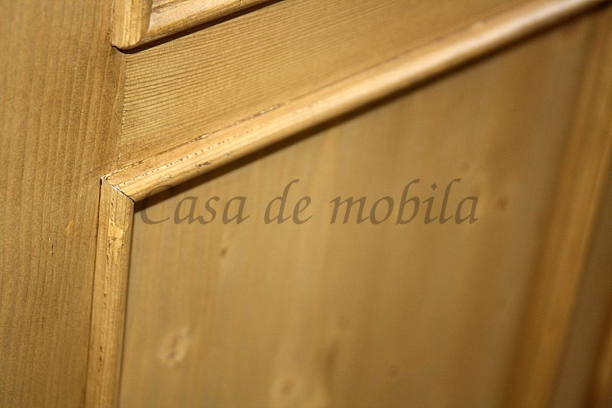 Kleiderschrank 120x190x56cm VICTORIA Fichte antik gewachst Einteilung Kleiderschrank 120x190x56cm Fichte antik gewachst