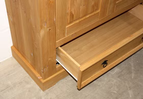 Waescheschrank-Kiefer-Mexican-Stil-1013549-2_1.jpg