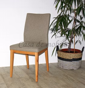 Gepolsterter Esszimmerstuhl LAURA 45x94x58cm Wollfilz hellgrau Kernbuche massiv natur geölt Casademobila Goslar Gepolsterter Esszimmerstuhl LAURA 45x94x58cm Wollfilz hellgrau Kernbuche massiv natur geölt Casademobila Goslar