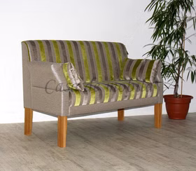 Tischsofa WALLIS Holzbeine Eiche geölt Stoff grün grau gestreift Ostfriesensofa grün grau gestreift WALLIS 2 Kipparmteile Holzfüße Eiche natur geölt, in Goslar bei Casa de mobila