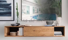 Moderne TV-Hängeschrank mit Schiebetüren MADERA 150x26x30cm Wildeiche massiv natur geölt Casa de mobila Goslar Moderne TV-Hängeschrank mit Schiebetüren MADERA 150x26x30cm Wildeiche massiv natur geölt Casa de mobila Goslar