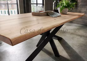 Massivholz Küchentisch mit Ansteckplatten und gedrehte Kante PLATO Wildeiche massiv natur geölt Spinnenfuß metallbeine Casa de moila Goslar Massivholz Küchentisch mit Ansteckplatten und gedrehte Kante PLATO Wildeiche massiv natur geölt Spinnenfuß metallbeine Casa de moila Goslar