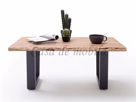 Massivholz Wohnzimmertisch mit Baumkante und metallbeine CARTAGENA Akazie massiv natur casademobila Goslar