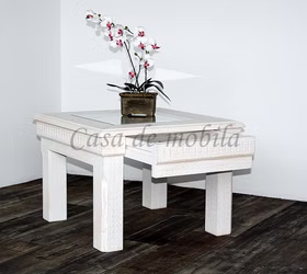 Massivholz Wohnzimmertisch mit Glasplatte und Schublade ROSSIO 90x49x90cm Pinie massiv weiß gebürstet Casa de mobila Goslar Spanische massivholzmöbel Rojas Massivholz Wohnzimmertisch mit Glasplatte und Schublade ROSSIO 90x49x90cm Pinie massiv weiß gebürstet Casa de mobila Goslar Spanische massivholzmöbel Rojas