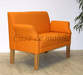 Loungesofa Tischsofa mit Kipparm WALLIS orange mandarin Füße Eiche geölt Leder Toledo Barnickel casademobila Goslar Loungesofa Tischsofa mit Kipparm WALLIS orange mandarin Füße Eiche geölt Leder Toledo Barnickel casademobila Goslar