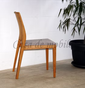 Küchenstuhl gepolstert ZARA 44x89x54cm Kernbuche natur geölt Stoff Forza braun meliert portabella Casademobila Goslar Küchenstuhl gepolstert ZARA 44x89x54cm Kernbuche natur geölt Stoff Forza braun meliert portabella Casademobila Goslar