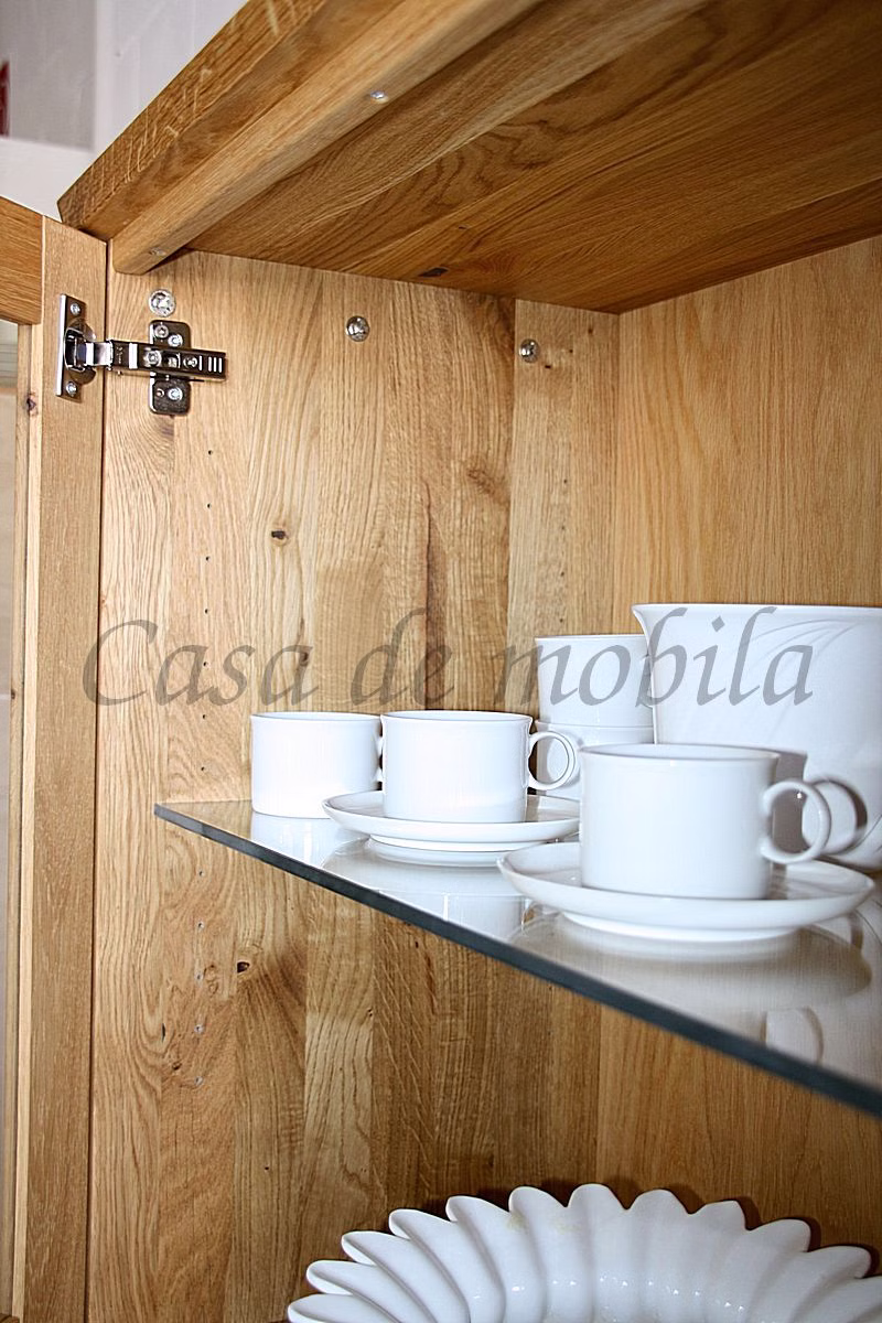 Wohnwand details innen Vitrine schmal links PALERMO eiche massiv natur geölt Casa de mobila Goslar Wohnwand details innen Vitrine schmal links PALERMO Wildeiche massiv natur geölt Casa de mobila Goslar