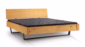 Holzbett mit Metallbeinen schwarz Kiel 140,160,180,200cm Holzkopfteil Kiefernholz massiv gelaugt geölt bei Casademobila Goslar Holzbett mit Metallbeinen schwarz Kiel 140,160,180,200cm Holzkopfteil Kiefernholz massiv gelaugt geölt bei Casademobila Goslar