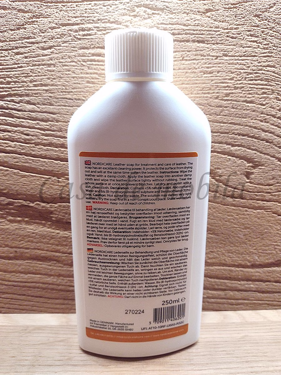 NORDICARE Lederseife Rücketikett Rückansicht einer Flasche Lederseife mit Produktinformationen auf dem Etikett.