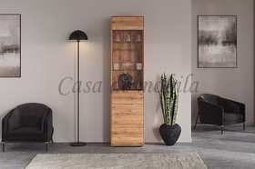 Schmale Vitrinenschrank 1türig 51x200x40cm Wildeiche rustikal massiv geölt abgerundete Kanten Casademobila Goslar