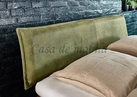 Lederbezug eines Bett Kopfteils Modern Sleep olive grün Lederbezug eines Bett Kopfteils Modern Sleep olive grün