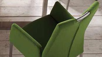 Grüne Rücken- und Armlehnenpolsterung Küchenstuhl mit Armlehne EMMA2 gepolstert Stoffbezug Wolle grün Pistachio 52