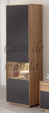 Vitrine FÖHR 63x200x40cm Wildeiche massiv Roheffekt geölt Lack carbon Alois Garthaus casademobila Goslar Vitrine FÖHR 63x200x40cm Wildeiche massiv Roheffekt geölt Lack carbon Alois Garthaus casademobila Goslar