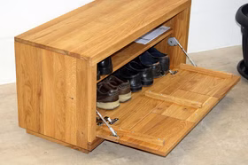 Schuhbank-Eiche-natur-geoelt-Windsor-632051-EN-4.jpg Schuhschrank niedrige höhe mit klapptür WINDSOR 99x50x40cm Eiche massiv Natur geölt Casa de mobila Goslar