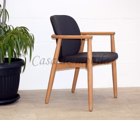 Holzstuhl mit Armlehne gepolstert Lederimitat COSTNER 58x83x60cm Esche massiv geölt