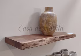 Massivholz Wandboard mit Baumkante 70x4x20cm LIVE EDGE Akazie massiv lackiert Casa de mobila Goslar