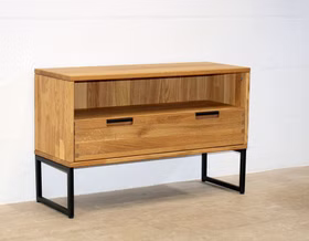TV-Schrank mit Metallbeine MIDO 90x56x40cm Eichenholz massiv geölt TV-Schrank mit Metallbeine MIDO 90x56x40cm Eiche massiv natur geölt Casa de mobila Goslar