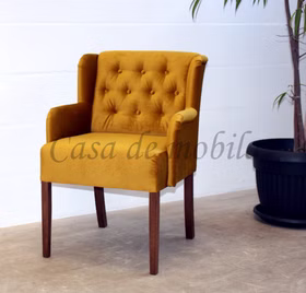 Polsterstuhl mit Armlehnen 62x90x65cm WIRSBERG Samtverlous mais gelb, Beine Nussbaum Casa de mobila Goslar Polsterstuhl WIRSBERG 62x90x65cm mit Armlehne Samtverlous Holzbeine Buche nussbaum lackiert
