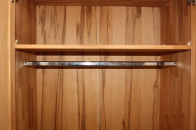 Kleiderschrank-Kernbuche-natur-geoelt-Mido-M60804-56-SpL-KB-G3-S-M1-KB-3.jpg