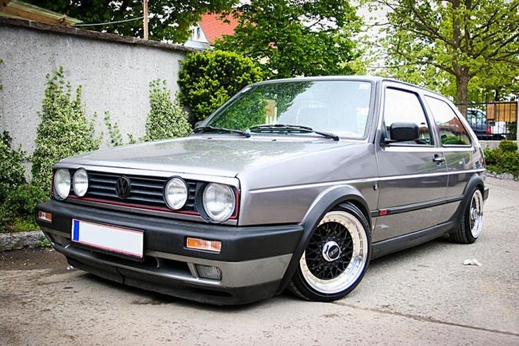 Kühlergrill Frontgrill Sport Doppelscheinwerfer Grill passend für VW Golf 2 Kühlergrill Frontgrill Sport Doppelscheinwerfer Grill passend für VW Golf 2