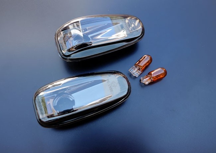 Seiten Blinker Schwarz passend für Mercedes Benz  W210 R170 ...
