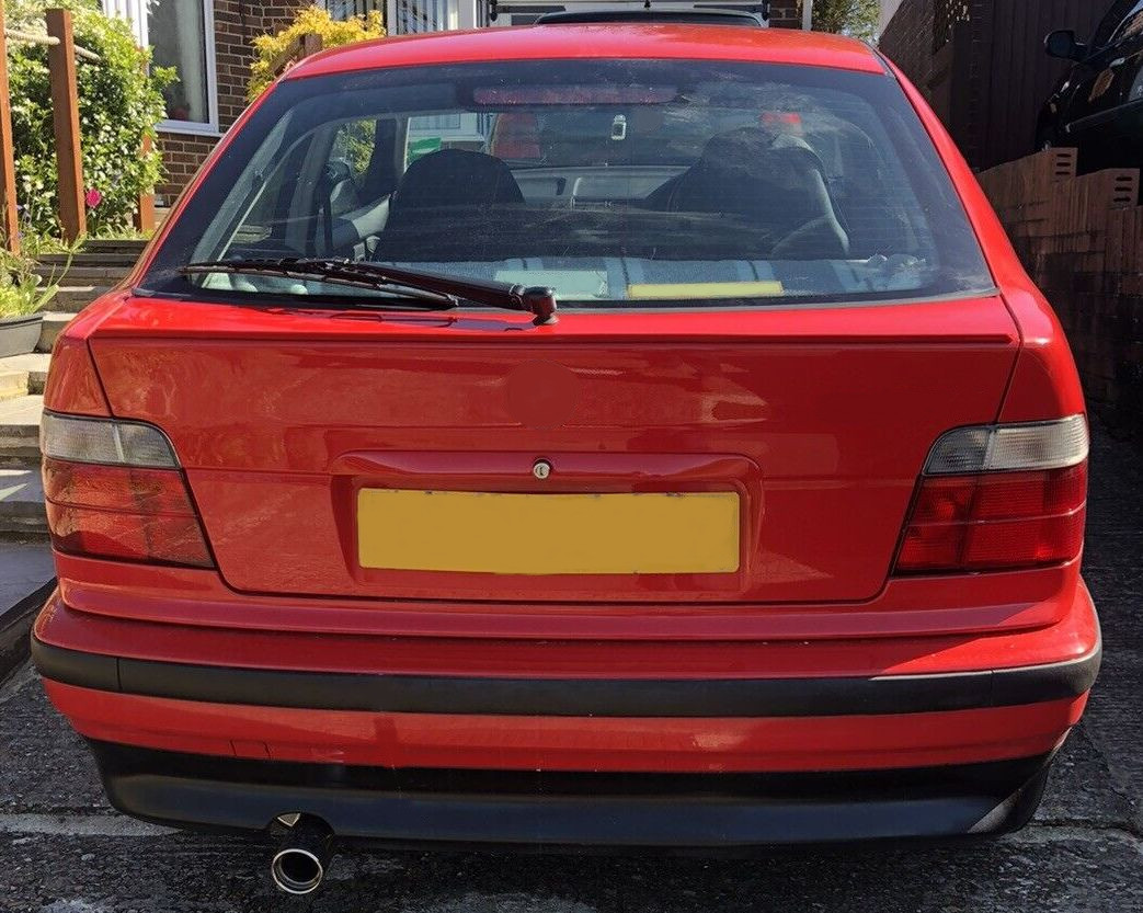 Suitable for BMW E36 3 Series Compact Rear Boot Trunk Spoiler Lip Wing Sport Trim Lid Suitable for BMW E36 3 Series Compact Rear Boot Trunk Spoiler Lip Wing Sport Trim Lid