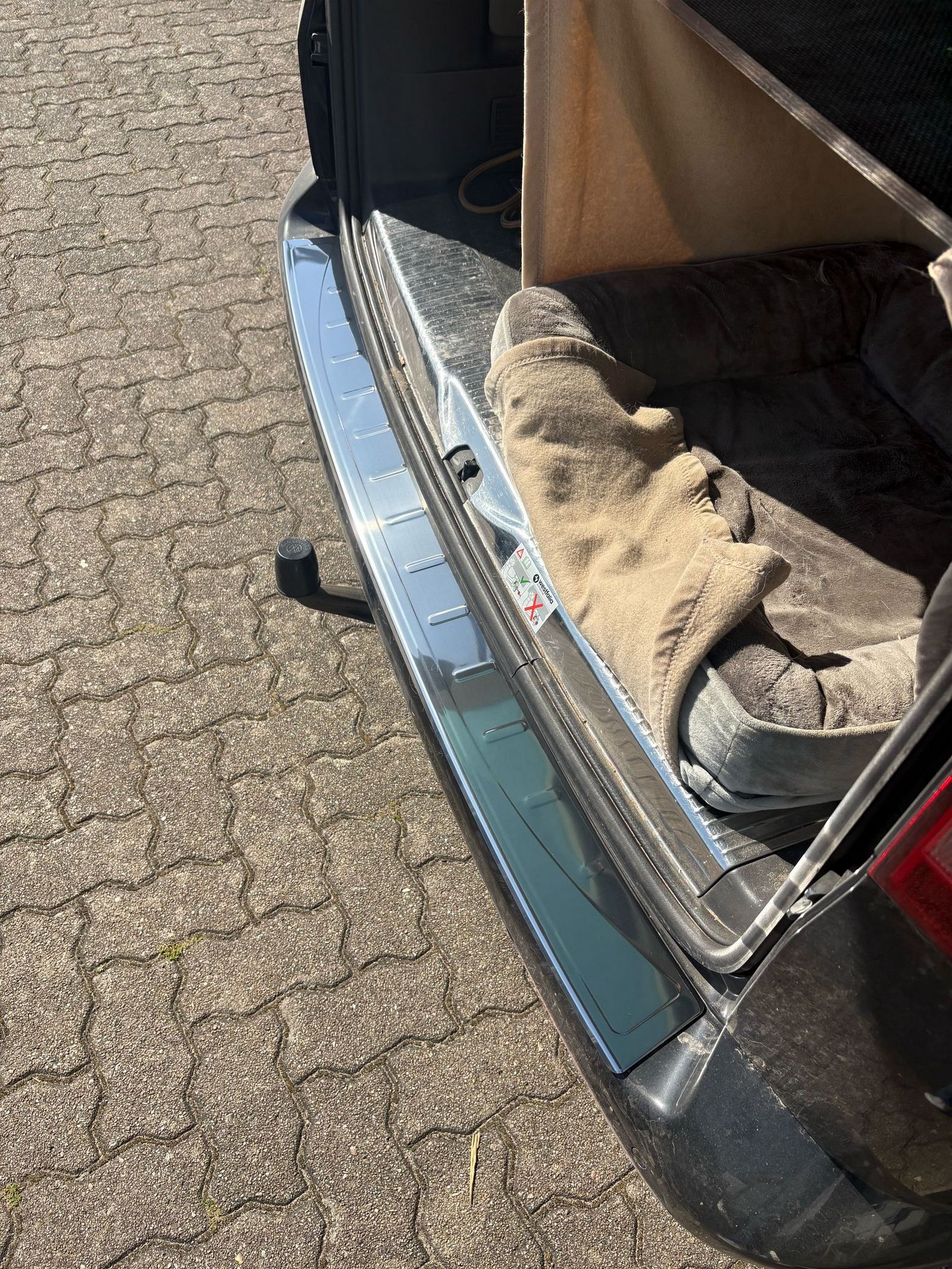 Passend für VW T6 Transporter Ladekantenschutz Edelstahl mit...