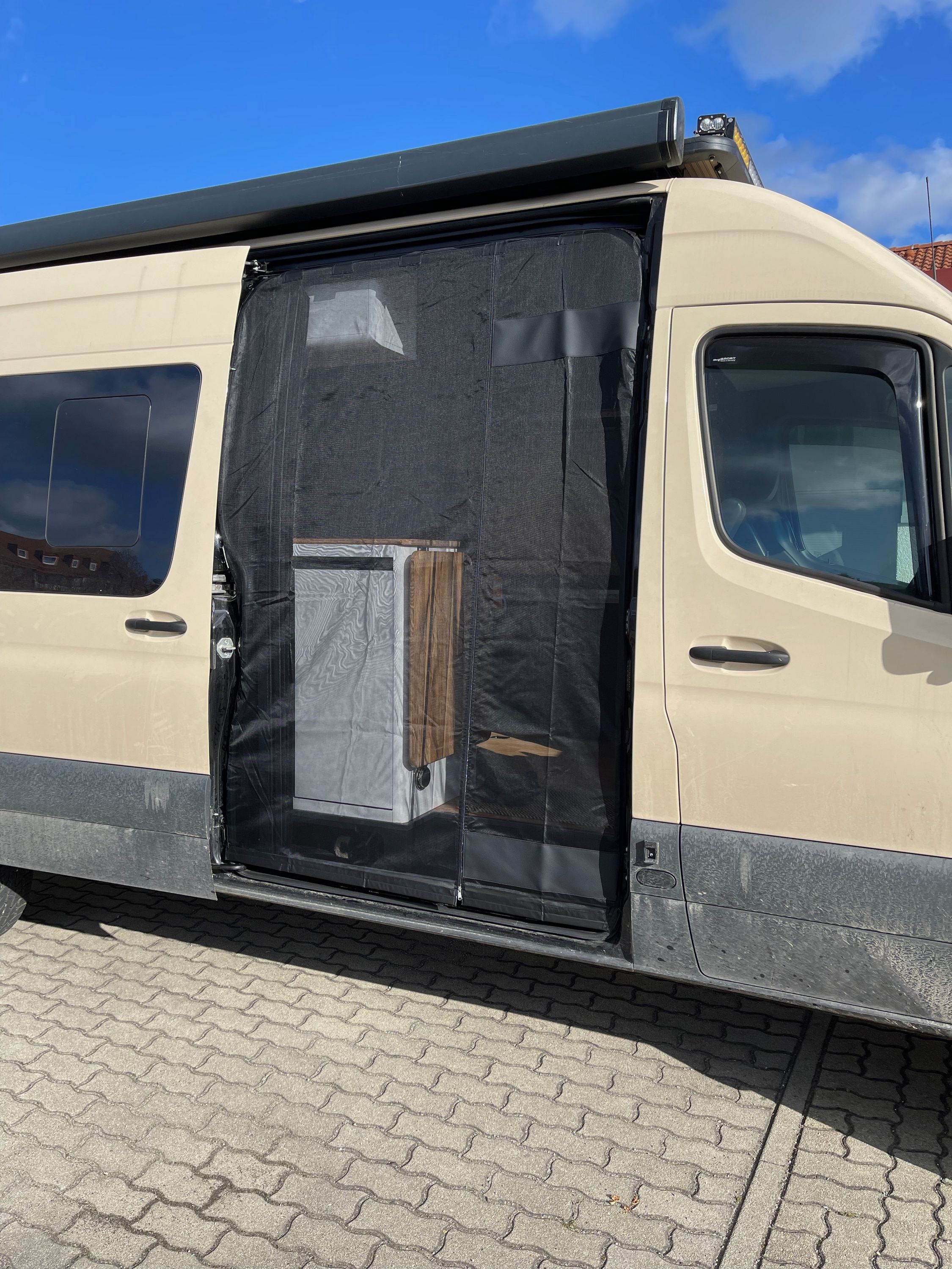 Moskitonetz Schiebetür Rechts passend für Mercedes W906 W907 VW Crafter H2 Moskitonetz Schiebetür Rechts passend für Mercedes W906 W907 VW Crafter H2