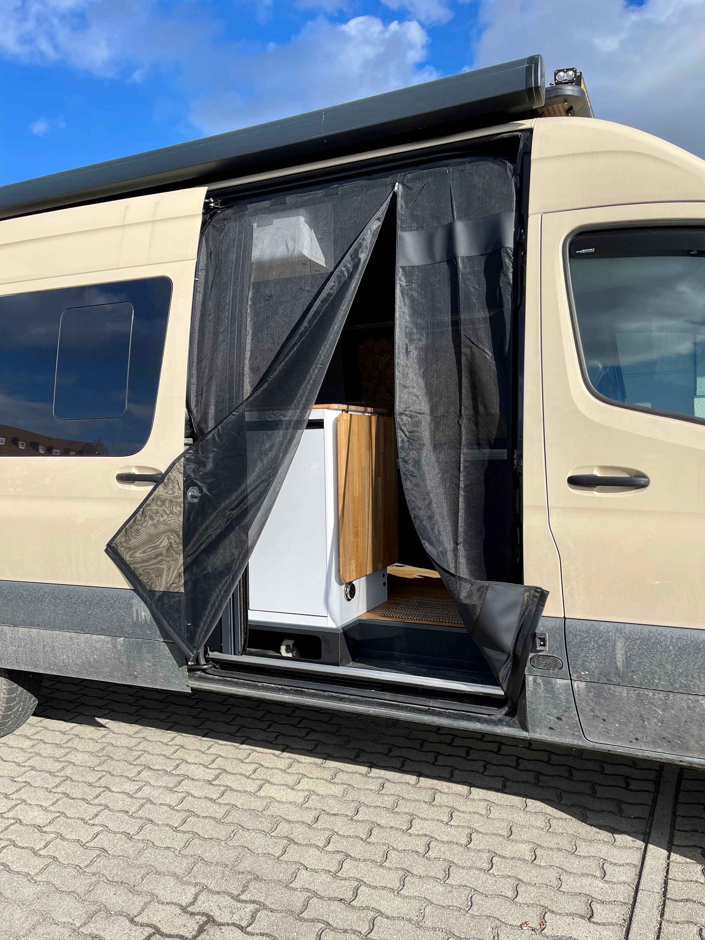 Moskitonetz Schiebetür Rechts passend für Mercedes W906 W907 VW Crafter H2 Moskitonetz Schiebetür Rechts passend für Mercedes W906 W907 VW Crafter H2