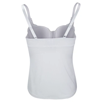 Rückansicht BH-Hemd mit Bügel und gemoldeten vorgeformten Spacercups in Farbe Weiß