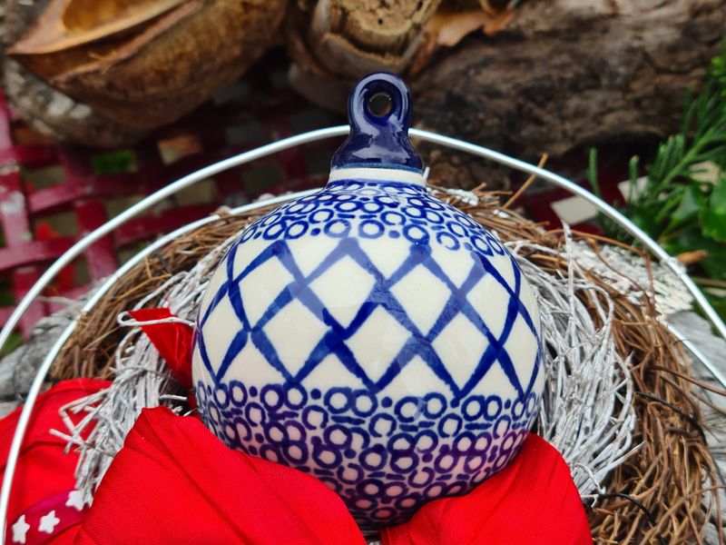 Dekorative Keramikkugel zum Aufhängen – Bunzlauer Keramik – 9,5 cm – Ceramika Artystyczna – vielseitige Weihnachts- und Ganzjahresdekoration - Tradition 2
